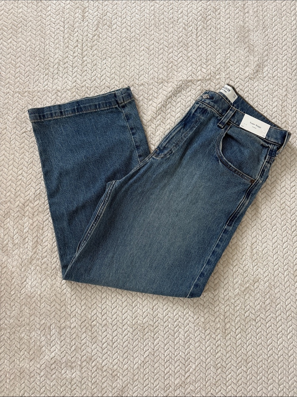 Hollister Men's Super Baggy Jeans